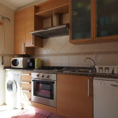 1 Bedroom Apartment, 5 Minute Walk To The Beach شقة البوفيرا